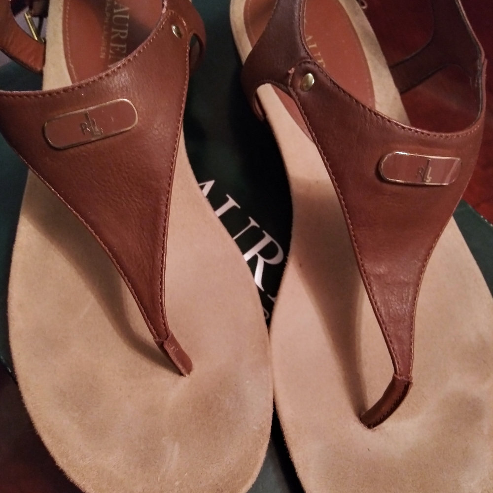 Ladies sandals